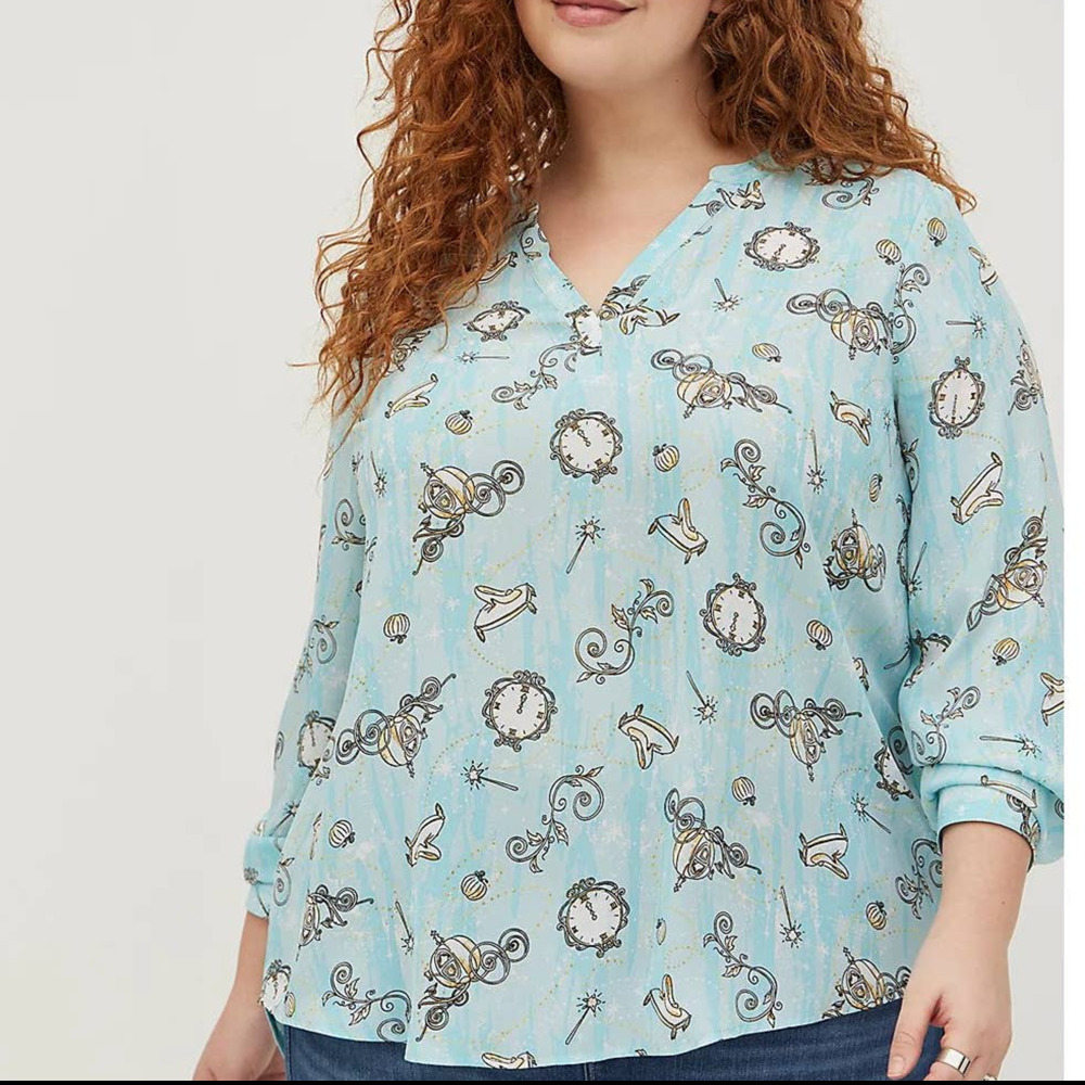Torrid 3 (3X) Disney Princess Cinderella Split Neck Hi Lo Georgette Blouse Shirt